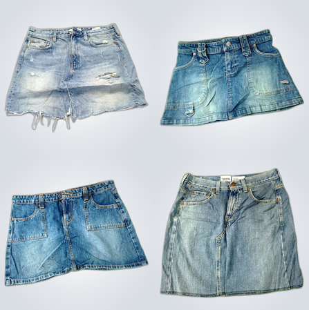 10x Levi's Mini Skirts